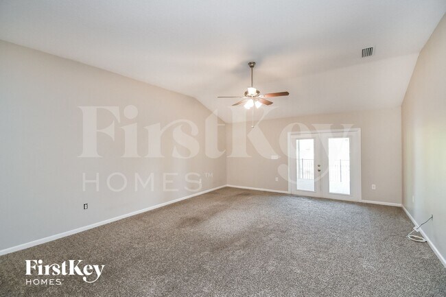 Building Photo - 13772 Fish Eagle Dr W
