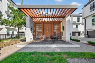Building Photo - 1113 Paige St