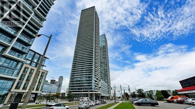 Photo du bâtiment - 950 Portage Pkwy