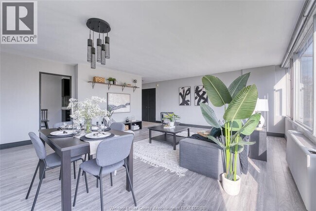 Building Photo - 2144 Pelissier St