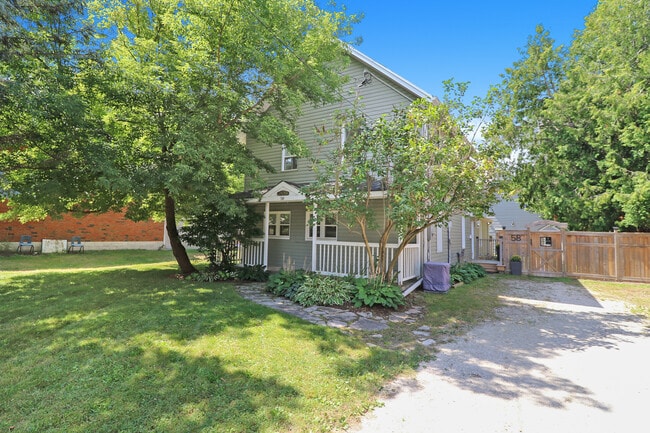 Building Photo - 58 Cedar St