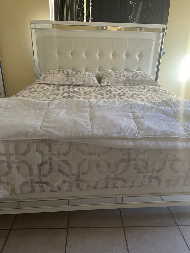 1580 E Loftus Ln Unit 1580 A, Fresno, CA 93710 Condo for Rent in