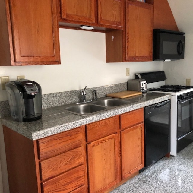 Renovated kitchen - 911 W Church St
