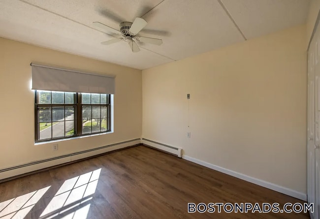 Building Photo - 757 Highland Ave