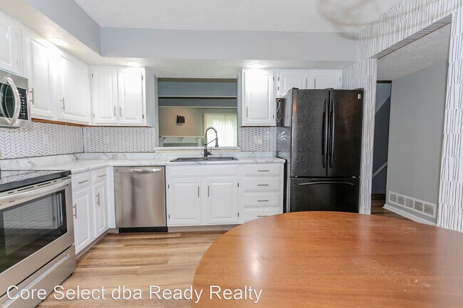 Building Photo - 2 br, 1.5 bath House - 6912 Avery Rd