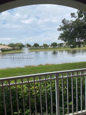 Foto del edificio - 11001 NW 83rd St