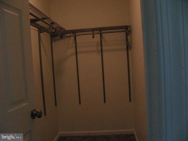 Foto del edificio - 1608 W Bancroft Ln