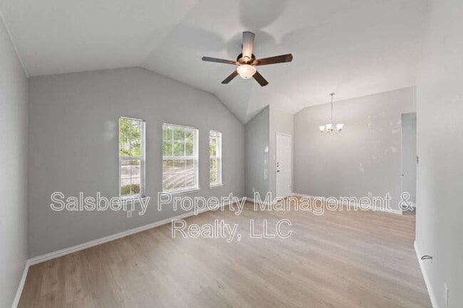Building Photo - 1032 Salt Creek Trail