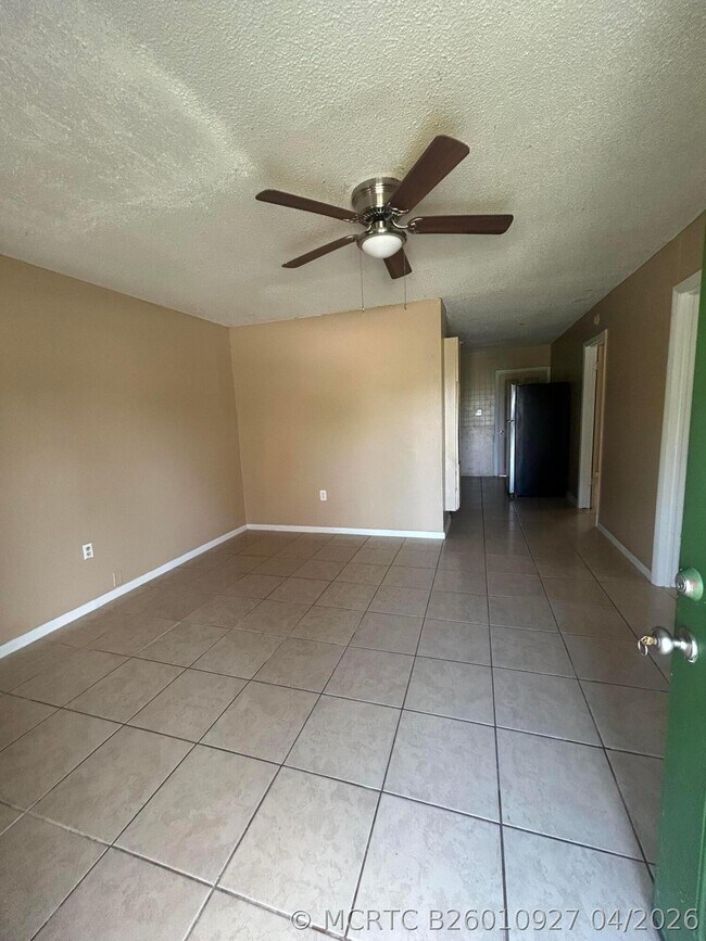 Foto del edificio - 8657 64th Ct