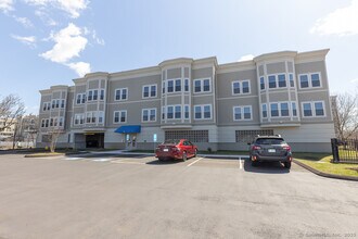 Building Photo - 300 Harbour Close