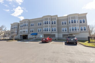 Building Photo - 300 Harbour Close
