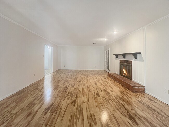 Foto del edificio - 2604 NE Garden Ln