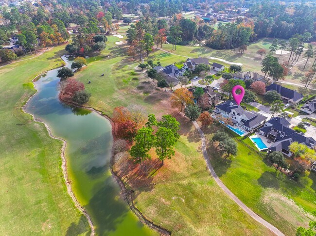 Foto del edificio - 6510 Sussex Ct