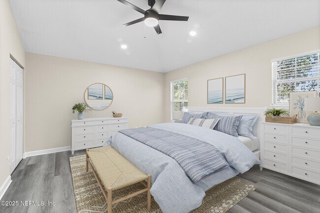 Foto del edificio - 452 Dutton Island Rd W