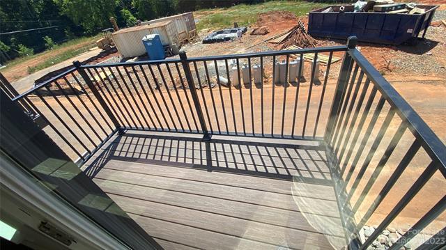 Building Photo - 633 Uwharrie River Rd