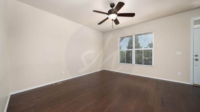 Building Photo - 6203 Cedar Pk Grv