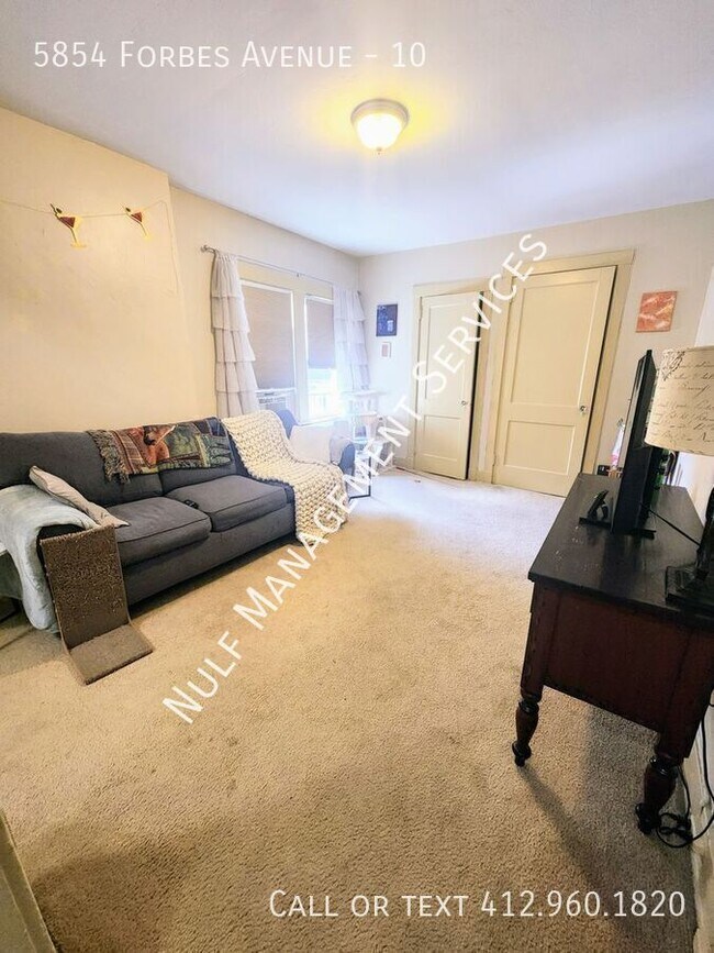 Building Photo - 5854 Forbes Ave