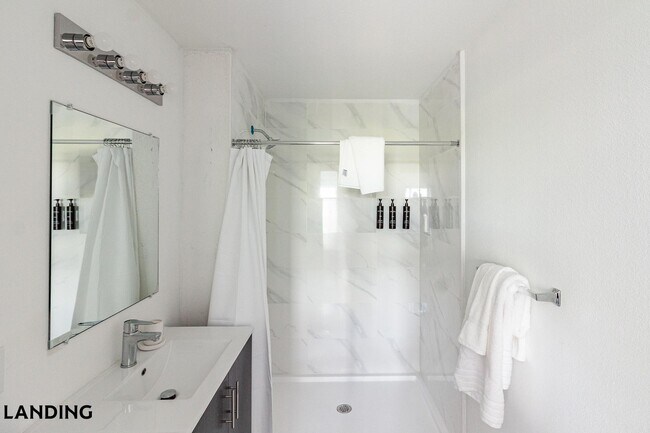Building Photo - 25850 SW 140th Ct