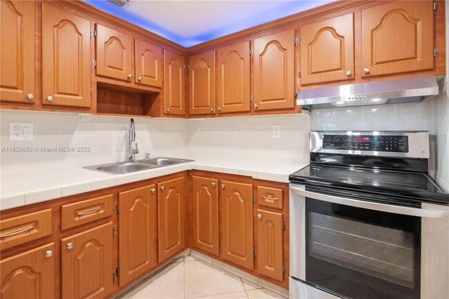 Foto del edificio - 16740 NE 9th Ave