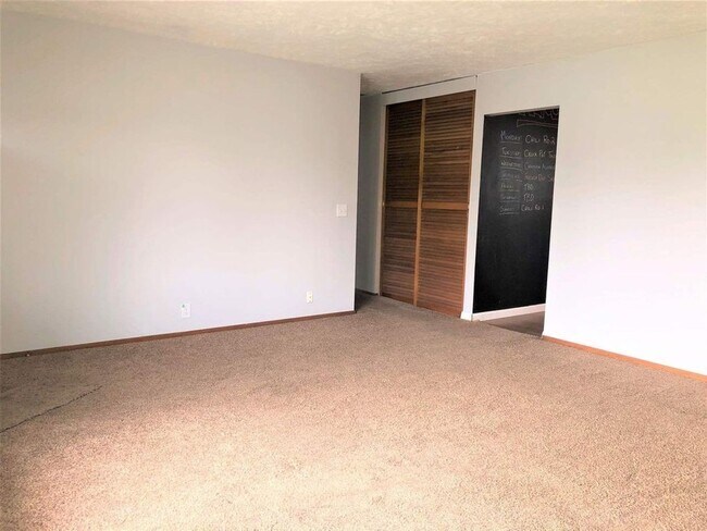 Foto del edificio - 3 bedroom 1 bath