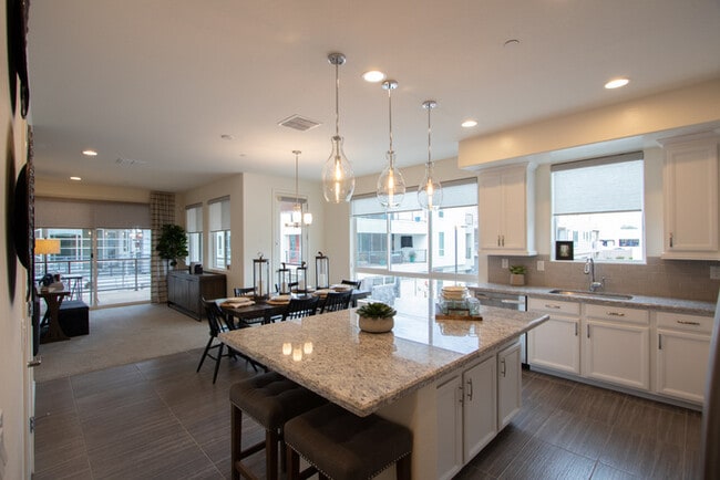 Building Photo - 1250 n abbey lane # 209, chandler az