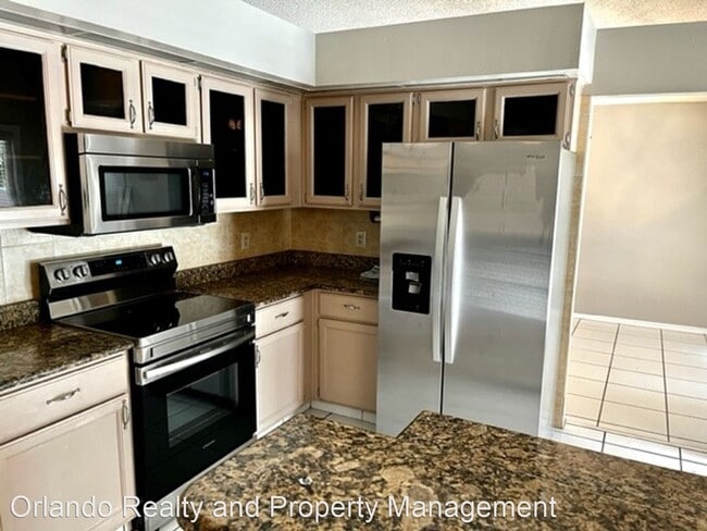 Building Photo - 4 br, 3 bath House - 311 Blue Bayou Dr.