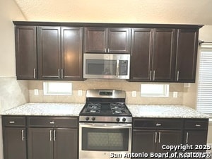 Building Photo - 15231 Stagehand Dr