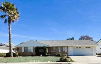 Building Photo - 28894 Portsmouth Dr