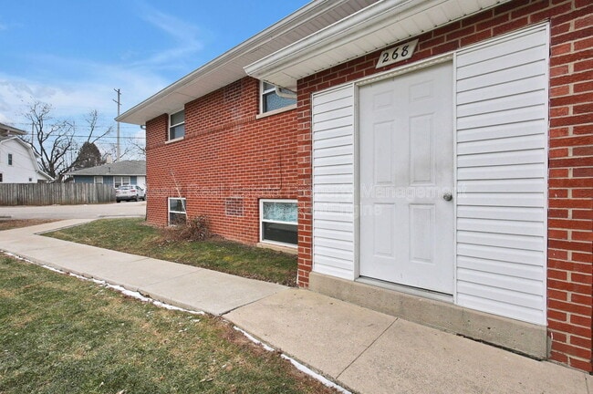 Foto del edificio - 268 Powell Cir