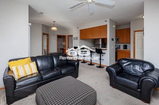 Foto del edificio - 1106 NE 5th Ln