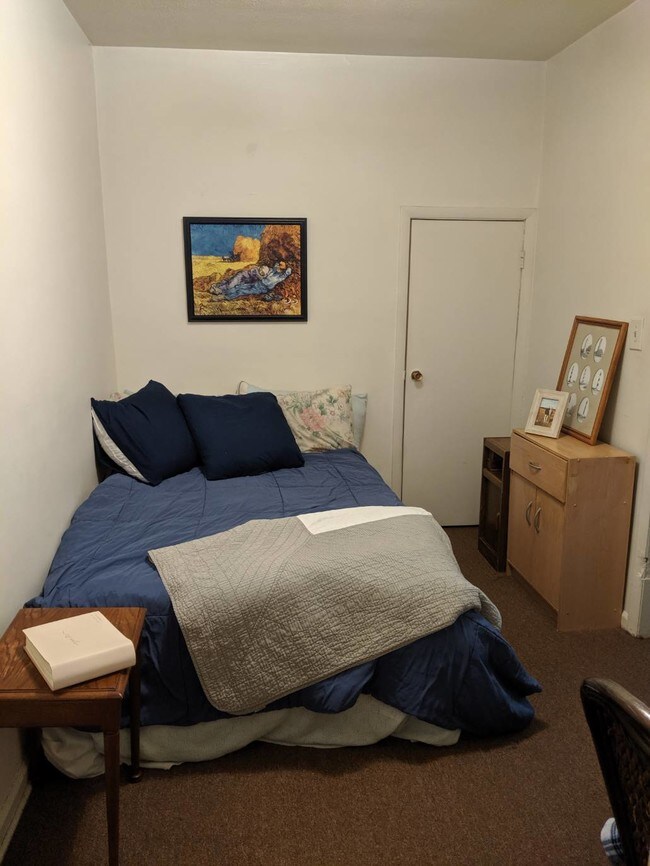 Foto del edificio - 2145 N Clifton Ave