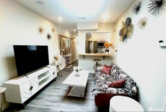 848 Girard St, San Francisco, CA 94134