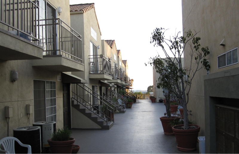 Photo - 3031 Grand View Blvd (Los Angeles, CA)