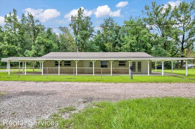 Building Photo - 4 br, 1.5 bath House - 454 Parker St