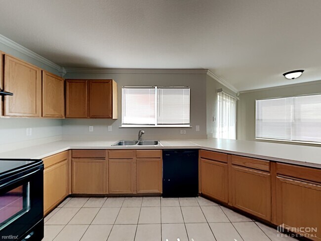 Foto del edificio - 361 Allenwood Dr