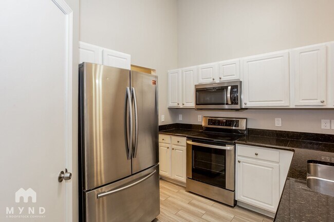 Building Photo - 2066 Chapel Creek Rd