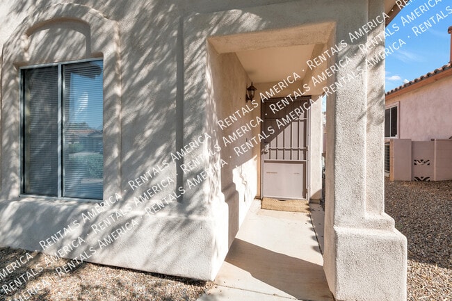 Building Photo - 5568 W Peaceful Dove Pl
