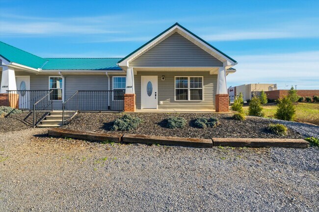 Foto del edificio - 1912 Laurel Ln