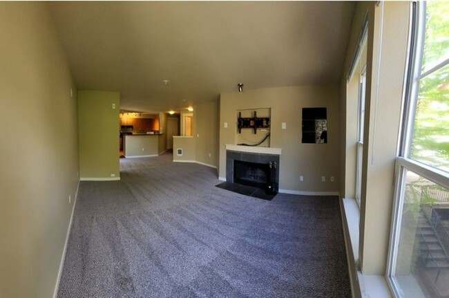 Building Photo - 1Bd/1Ba Kenmore Condo