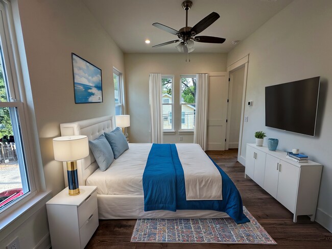 Foto del edificio - 1104 W 22nd St