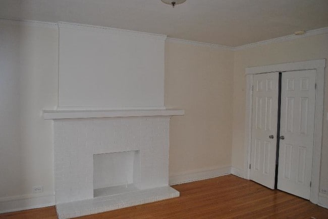 Building Photo - 1021 Dempster St