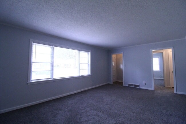 Foto del edificio - October FREE On This 3 Bedroom 2 Bath Home...
