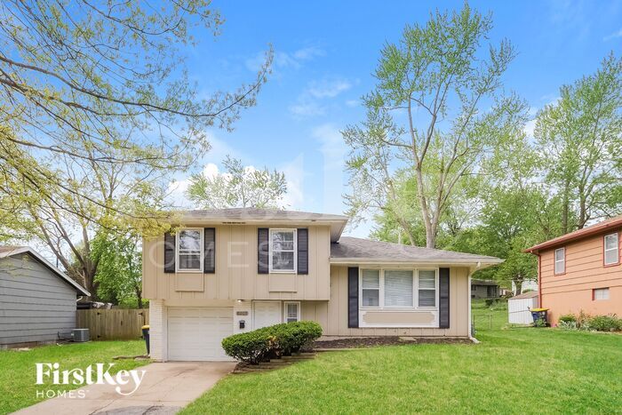 Foto principal - 8009 E 92nd St
