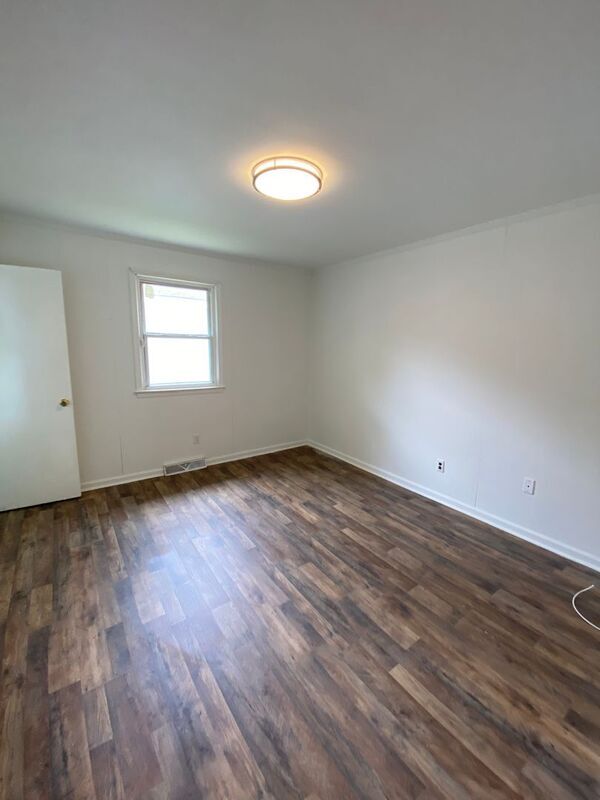 11211123 High Ave Unit 1123, Hopewell, VA 23860 Condo for Rent in