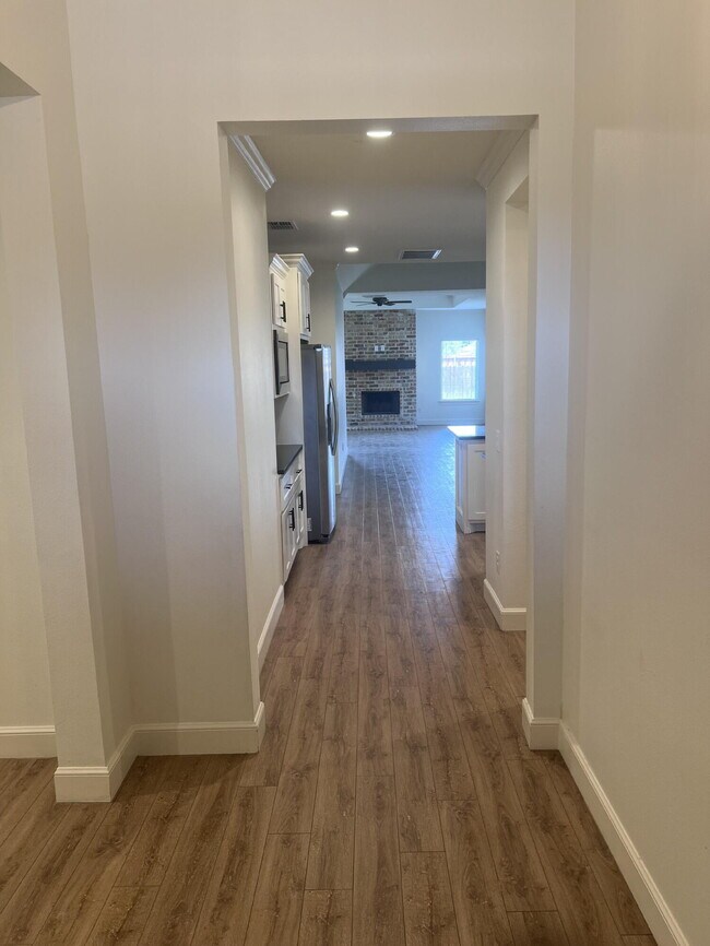 Foto del edificio - 322 Cowboy Ln