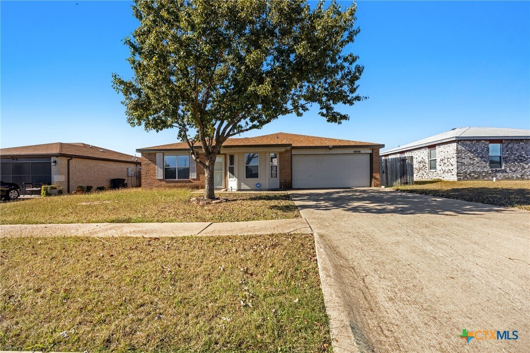 Primary Photo - 4006 Waterproof Dr