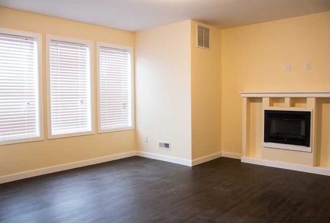 Photo - 12228 SE Petrovitsky Rd