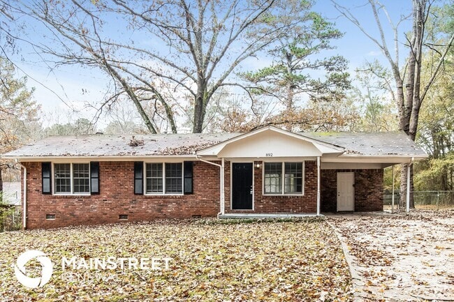 Building Photo - 892 Oak Dr