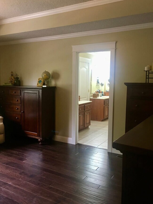 Foto del edificio - 122 Deer View Cir