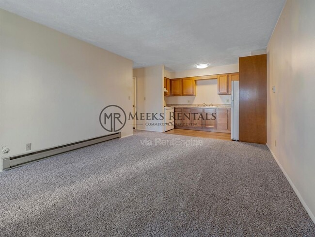 Interior Photo - Burgess